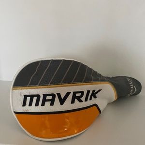 Mavrik Head Cover